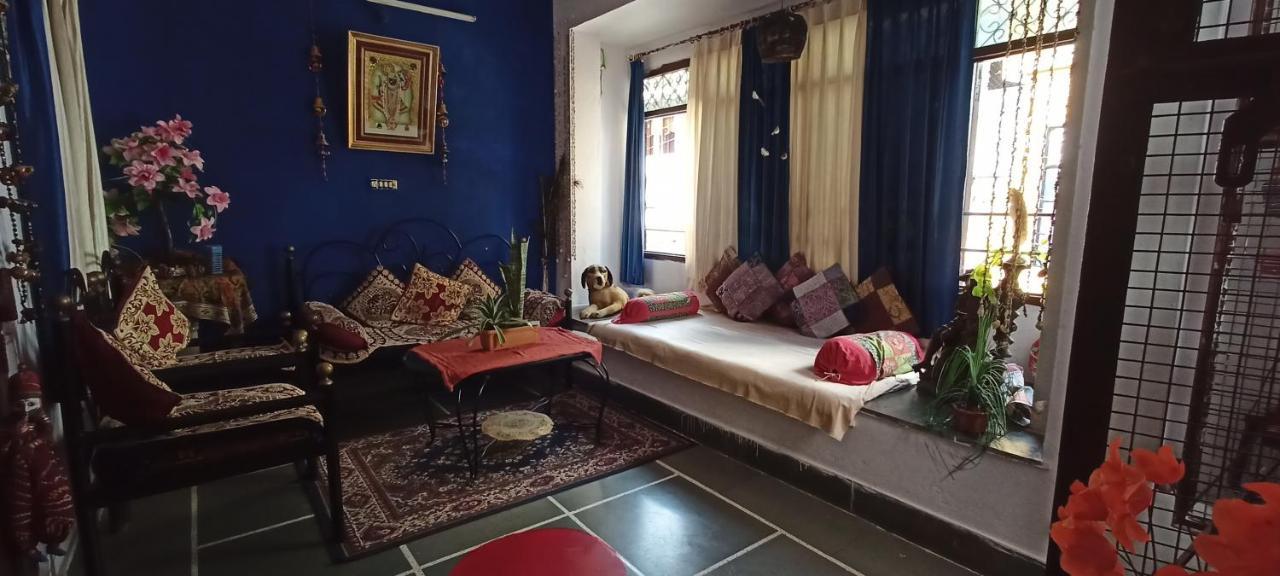 Sanjana'S Stay Udaipur Bagian luar foto