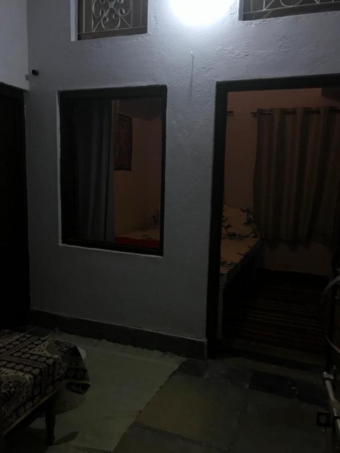Sanjana'S Stay Udaipur Bagian luar foto